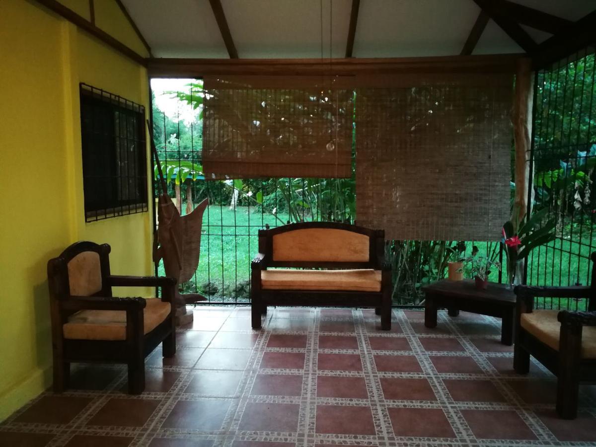 Casita Amarilla Vila Cahuita Exterior foto